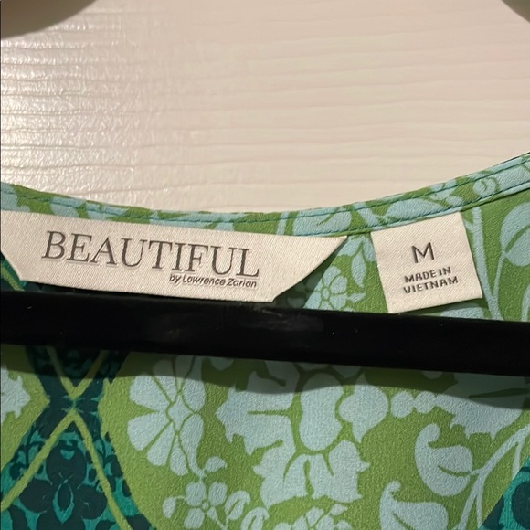 Beautiful by Lawrence Green Blouse with Layered Design
NWOT - Picture 4 of 7